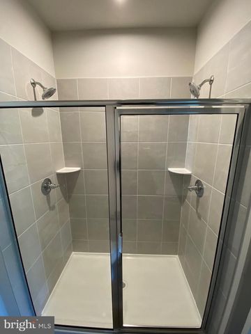 1110 SPUR LN, Fredericksburg, VA 22401