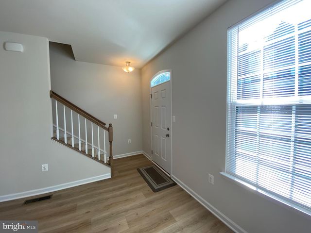 1110 SPUR LN, Fredericksburg, VA 22401