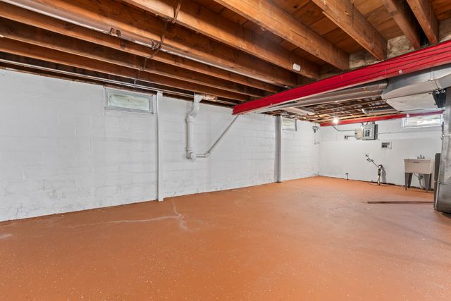 16426 Shirley Court, South Holland, IL 60473