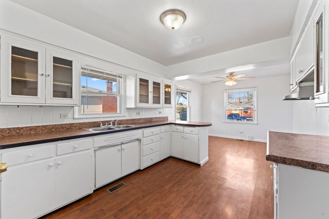 16426 Shirley Court, South Holland, IL 60473