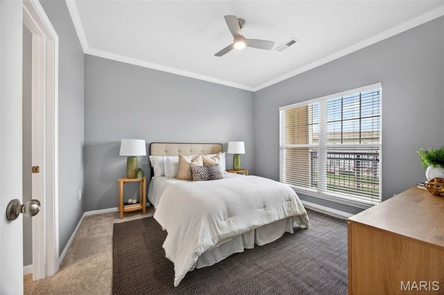 1251 Strassner Drive 2112, Brentwood, MO 63144