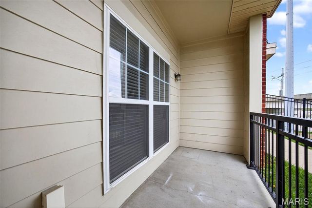 1251 Strassner Drive 2112, Brentwood, MO 63144