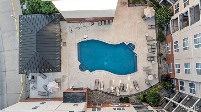 1251 Strassner Drive 2112, Brentwood, MO 63144