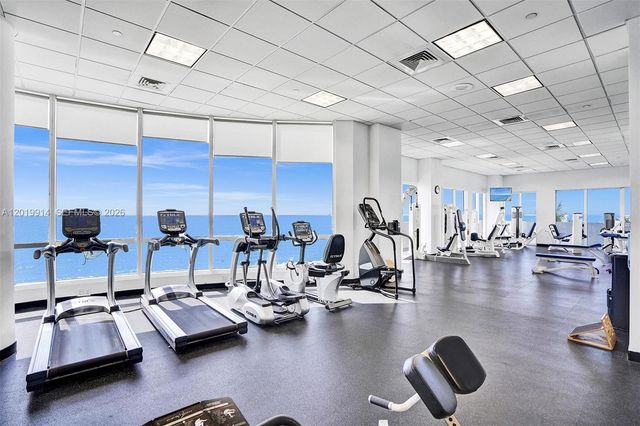 6365 Collins Ave 2403, Miami Beach, FL 33141