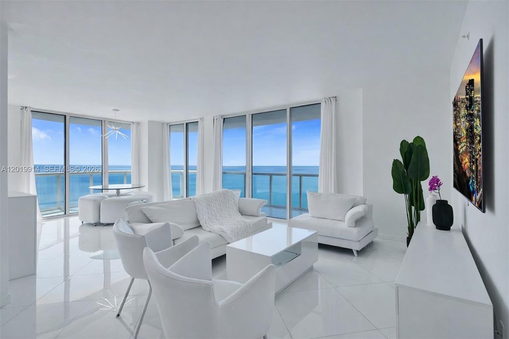 6365 Collins Ave 2403, Miami Beach, FL 33141