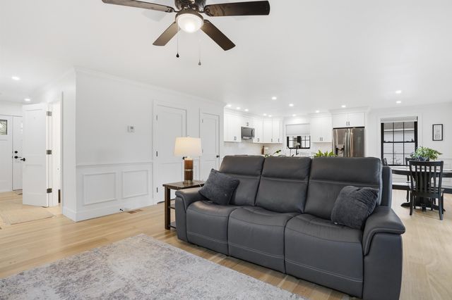 8 Gale Street, Concord, NH 03301