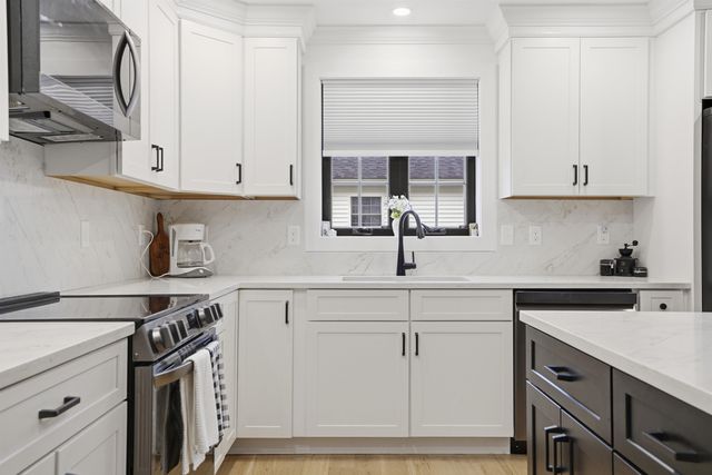 8 Gale Street, Concord, NH 03301
