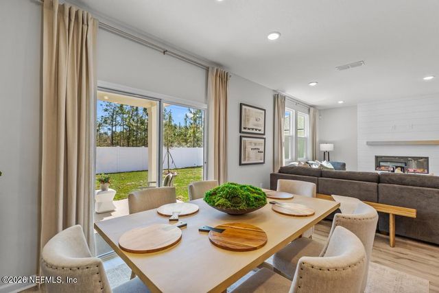 14752 MACADAMIA Lane, Jacksonville, FL 32218