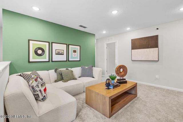 14752 MACADAMIA Lane, Jacksonville, FL 32218