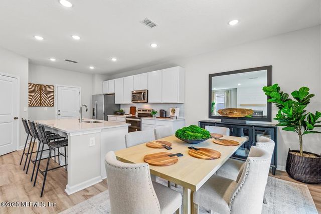 14752 MACADAMIA Lane, Jacksonville, FL 32218