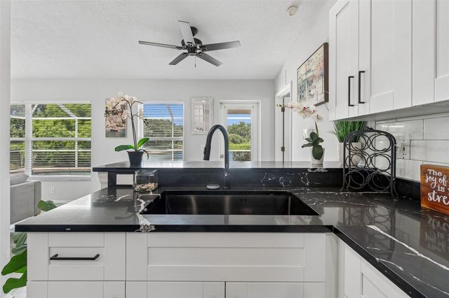 201 113TH STREET E, Bradenton, FL 34212