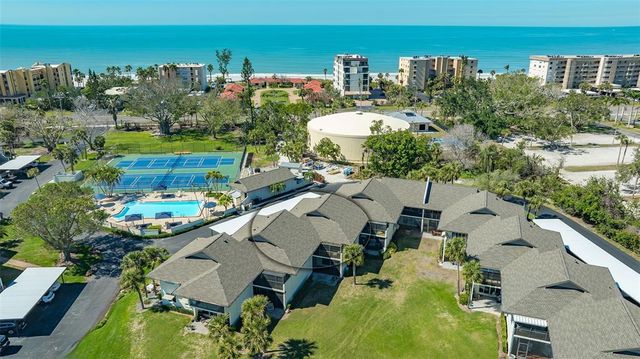 4234 GULF OF MEXICO DRIVE Q2, Longboat Key, FL 34228