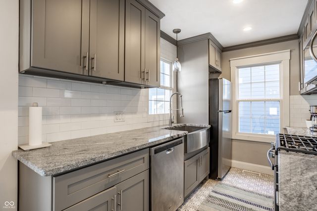 2426 Northview Avenue, Indianapolis, IN 46220