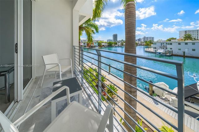 33 N Shore Dr 33, Miami Beach, FL 33141