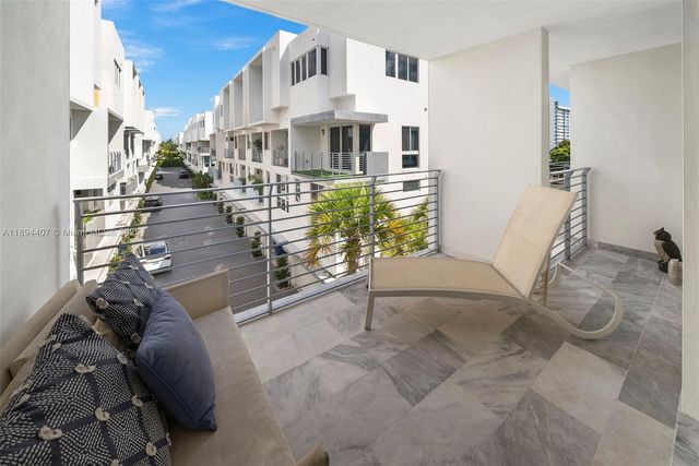 33 N Shore Dr 33, Miami Beach, FL 33141