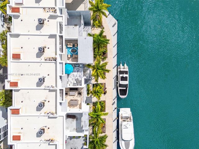 33 N Shore Dr 33, Miami Beach, FL 33141