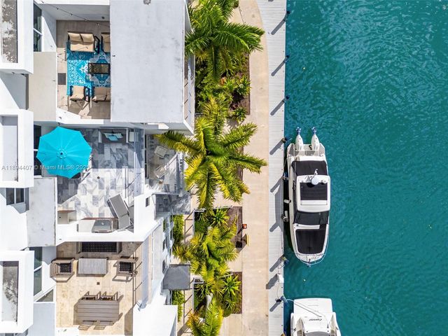 33 N Shore Dr 33, Miami Beach, FL 33141