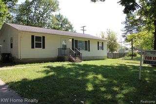 21304 Rockwell Street, Farmington Hills, MI 48336