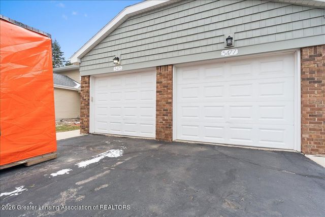 5475 Maple Ridge Road, Haslett, MI 48840