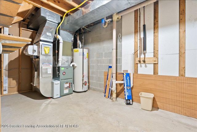 5475 Maple Ridge Road, Haslett, MI 48840