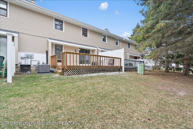 5475 Maple Ridge Road, Haslett, MI 48840