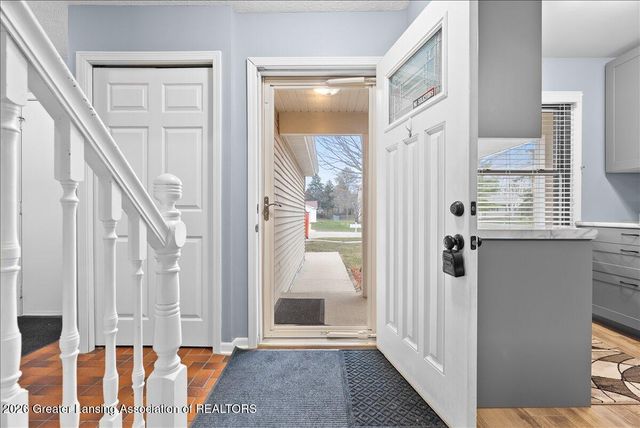 5475 Maple Ridge Road, Haslett, MI 48840