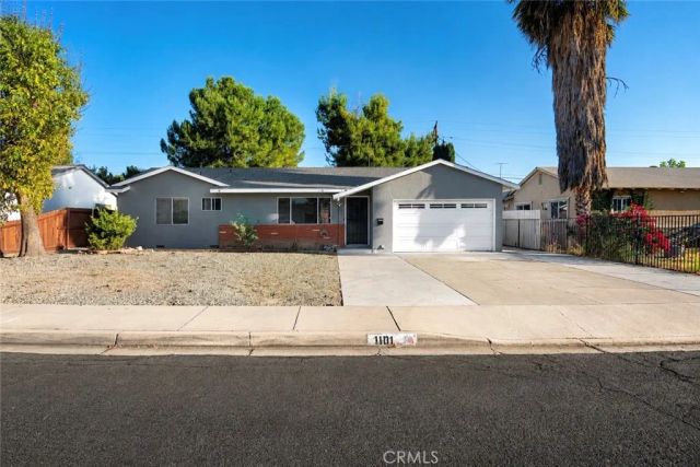 1101 Val Verde, Hemet, CA 92543