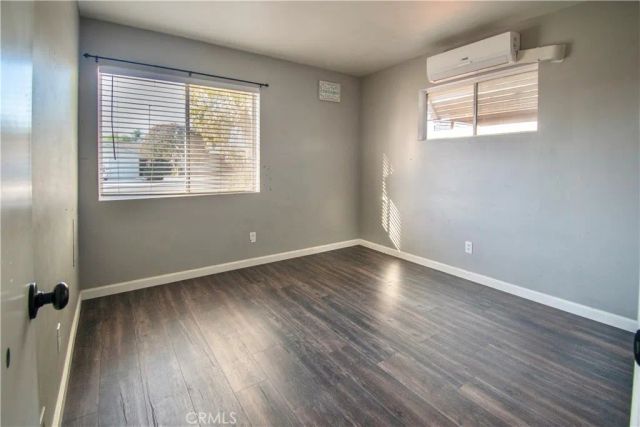 1101 Val Verde, Hemet, CA 92543