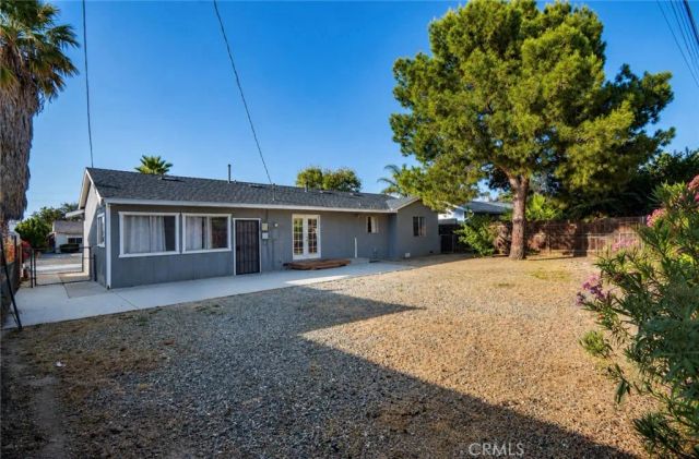 1101 Val Verde, Hemet, CA 92543