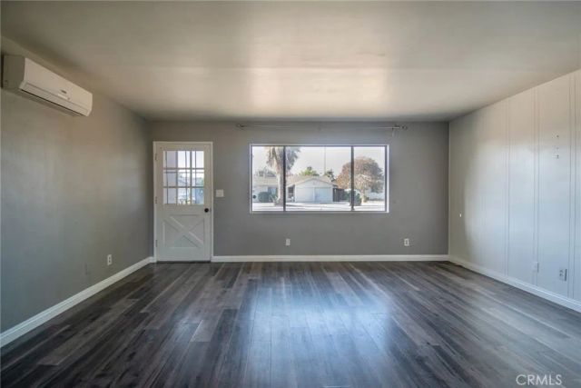 1101 Val Verde, Hemet, CA 92543
