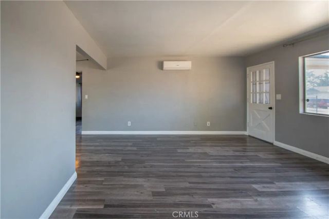 1101 Val Verde, Hemet, CA 92543