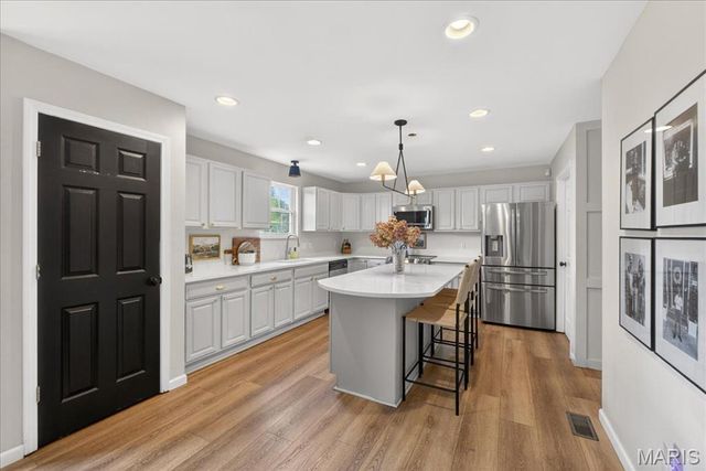 1224 Clarendon Drive, O'fallon, IL 62269