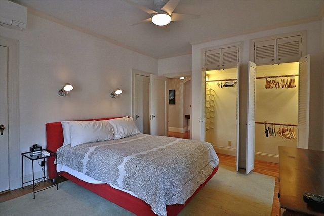 141 Beaconsfield Rd. 3, Brookline, MA 02445