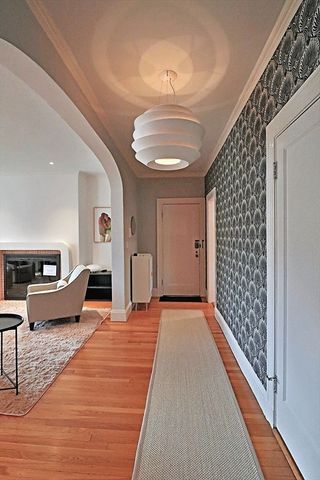 141 Beaconsfield Rd. 3, Brookline, MA 02445