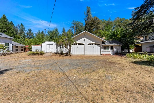 1040 Dog Bar Rd, Colfax, CA 95713