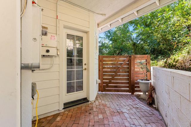 1040 Dog Bar Rd, Colfax, CA 95713