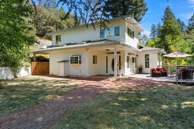 1040 Dog Bar Rd, Colfax, CA 95713