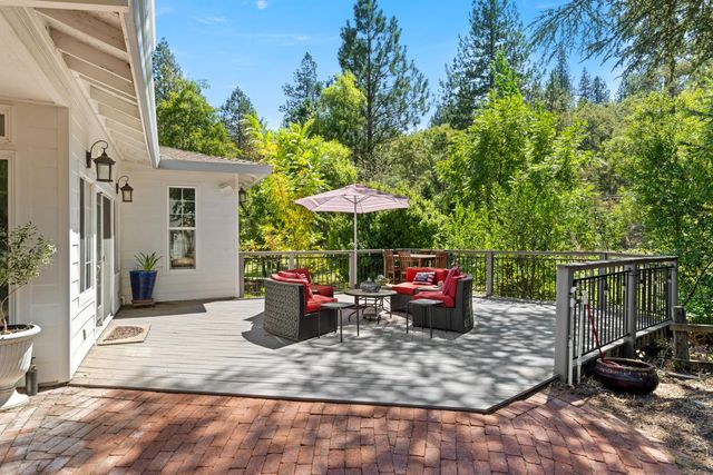 1040 Dog Bar Rd, Colfax, CA 95713