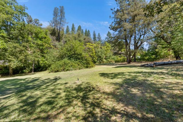 1040 Dog Bar Rd, Colfax, CA 95713