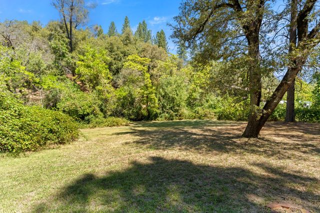1040 Dog Bar Rd, Colfax, CA 95713