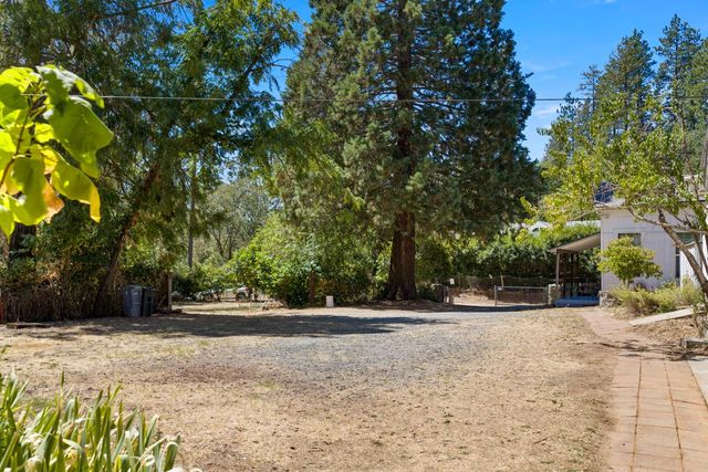 1040 Dog Bar Rd, Colfax, CA 95713