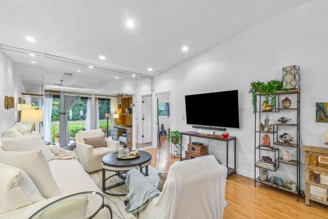 18855 Candlewick Drive, Boca Raton, FL 33496