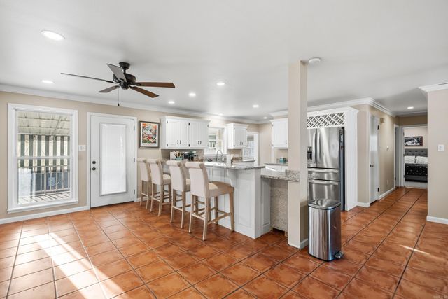 127 Tinker Street, Hot Springs, AR 71913