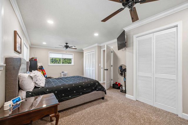 127 Tinker Street, Hot Springs, AR 71913