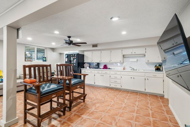 127 Tinker Street, Hot Springs, AR 71913