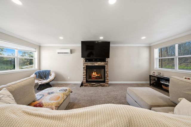 127 Tinker Street, Hot Springs, AR 71913