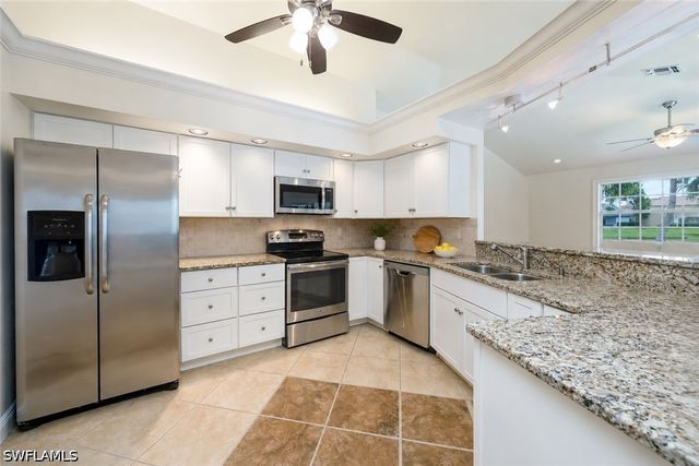 3651 Kent DR, Naples, FL 34112