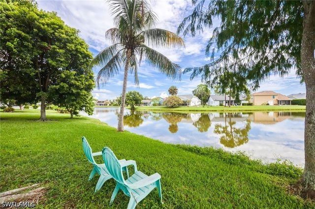 3651 Kent DR, Naples, FL 34112