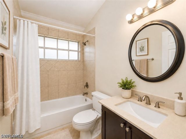 3651 Kent DR, Naples, FL 34112