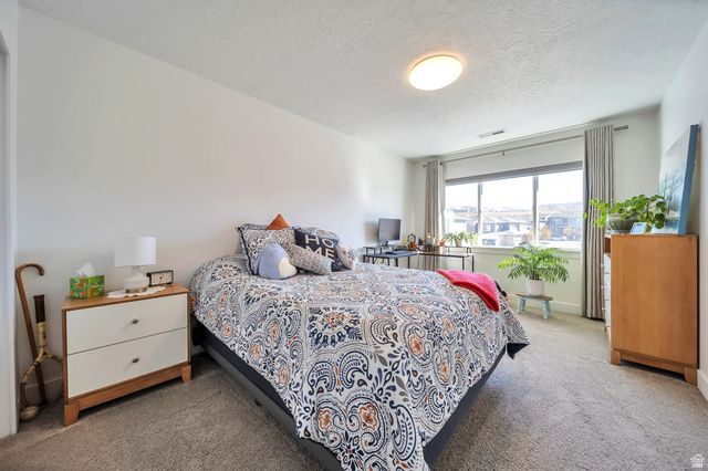 1034 W HERITAGE CREST WAY, Bluffdale, UT 84065